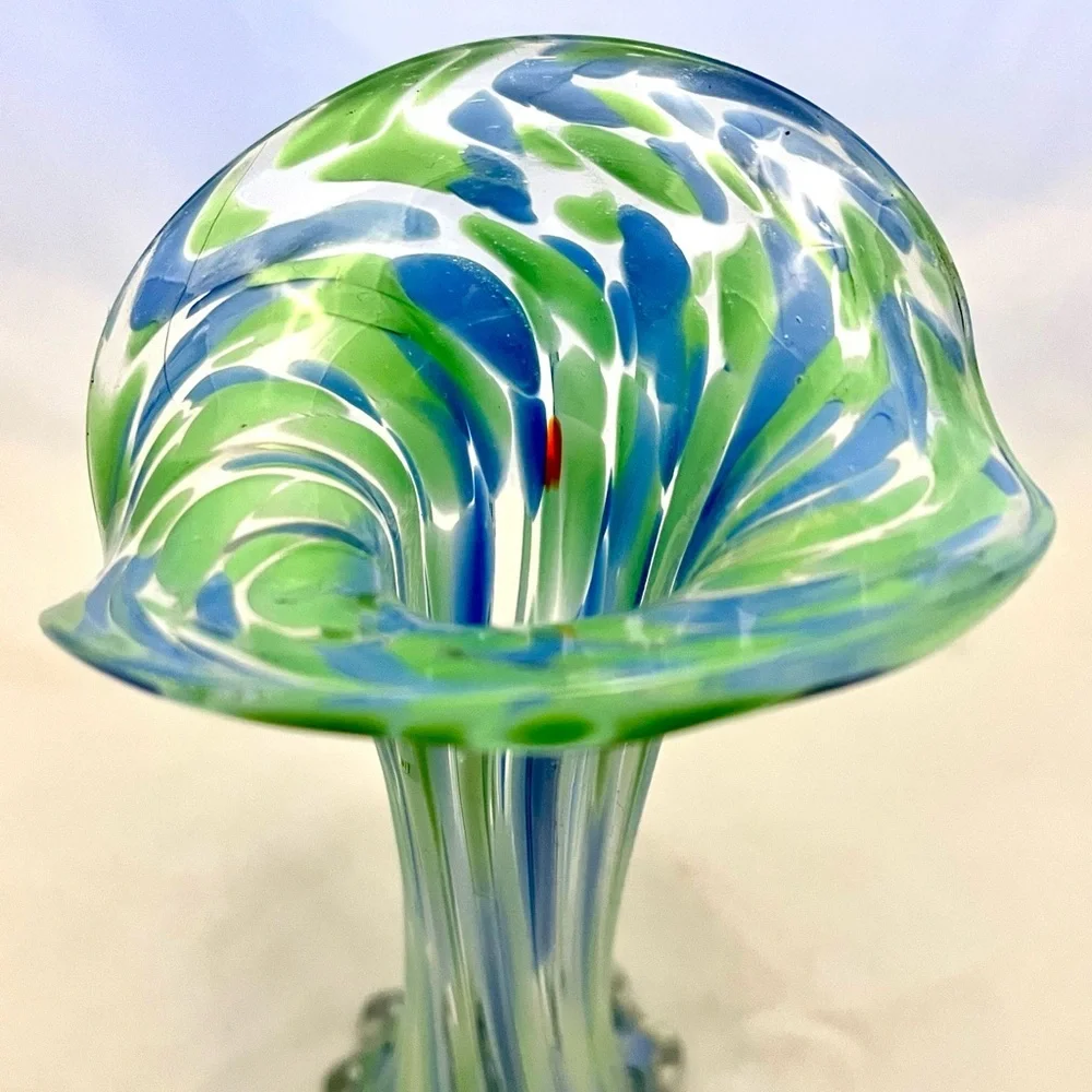 Hand Blown Stretch Glass Vase Jack In The Pulpit Blue Green, EUC